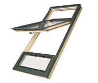 С приподнятой осью поворота